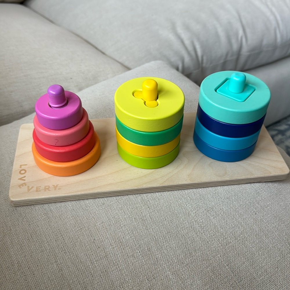 Lovevery Twist & Pivot 3D Puzzle